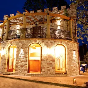 2* Couette-café Castello Dei Templari