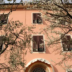 Angelini Dal 1911 Pensión